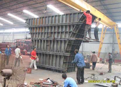 四川路桥成贵铁路钢模